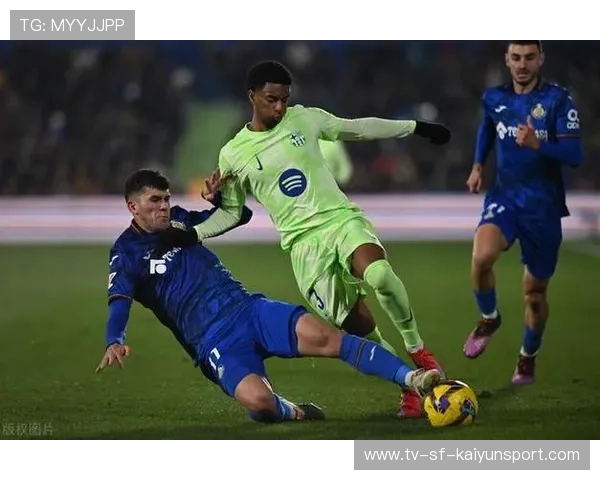 欧冠小组赛迎来冷门，巴萨、切尔西和本菲卡纷纷失利，0405欧冠切尔西巴塞罗那